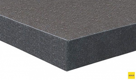 Столешница из полированного гранита